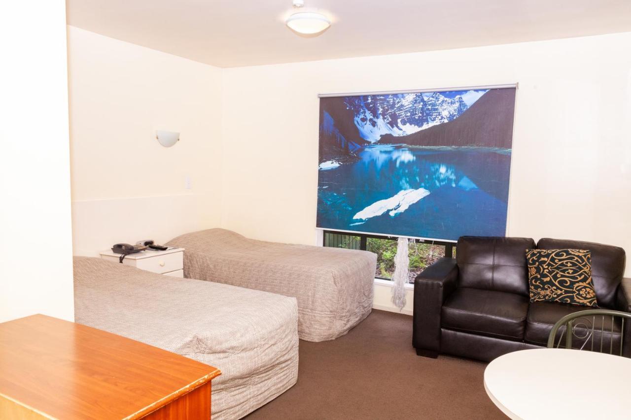 כרייסטצ'רץ' Cherry Tree Lodge Motel מראה חיצוני תמונה