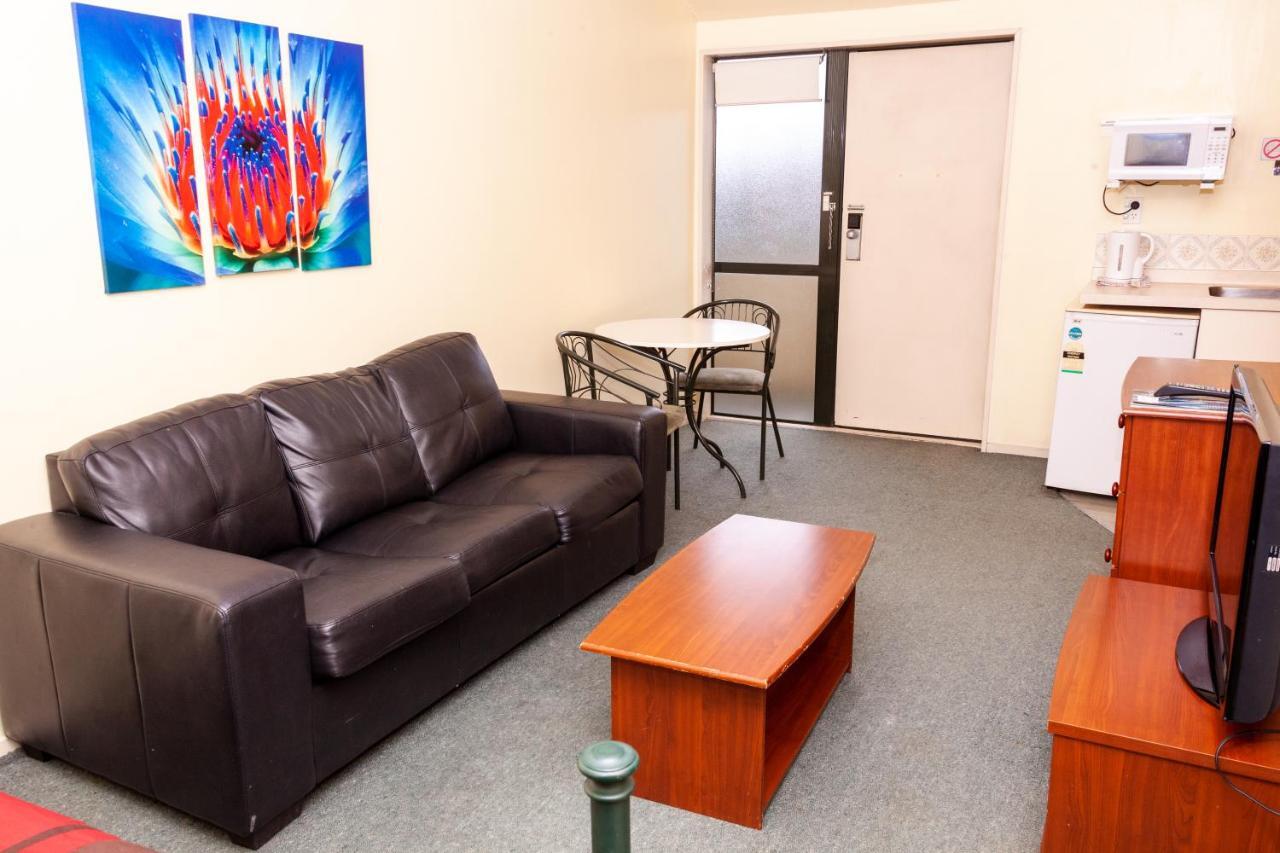 כרייסטצ'רץ' Cherry Tree Lodge Motel מראה חיצוני תמונה